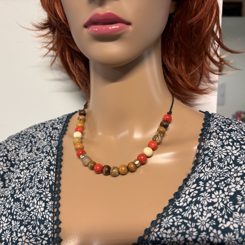 ❤️Vintage Rare Fossil Wood & Stone Necklace - Picture 2 of 5